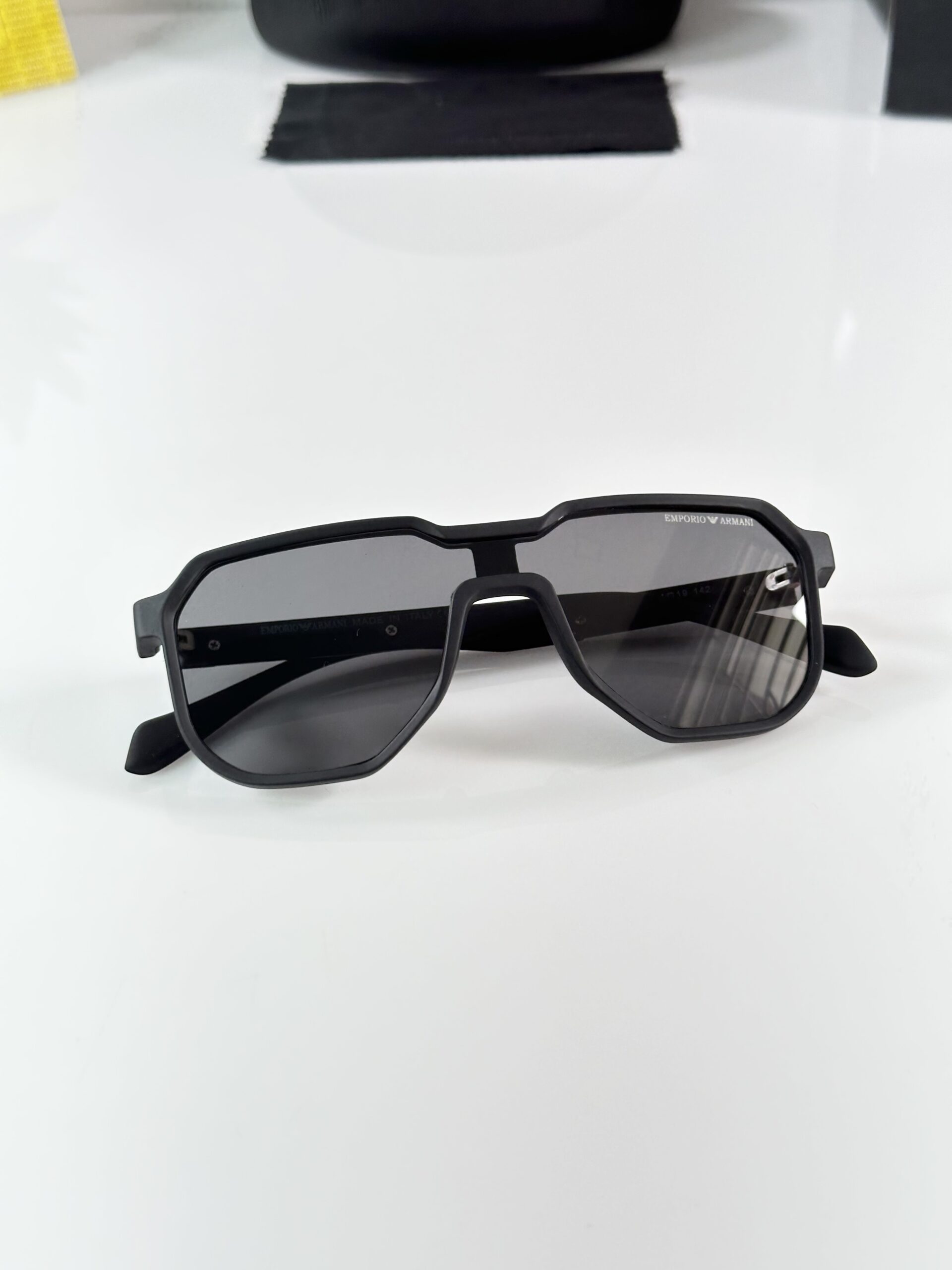 Emporio_Armani_219_Full_Black - Image 3