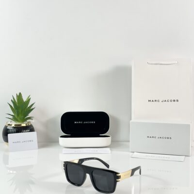 Marc Jacobs 1004 Gold Black
