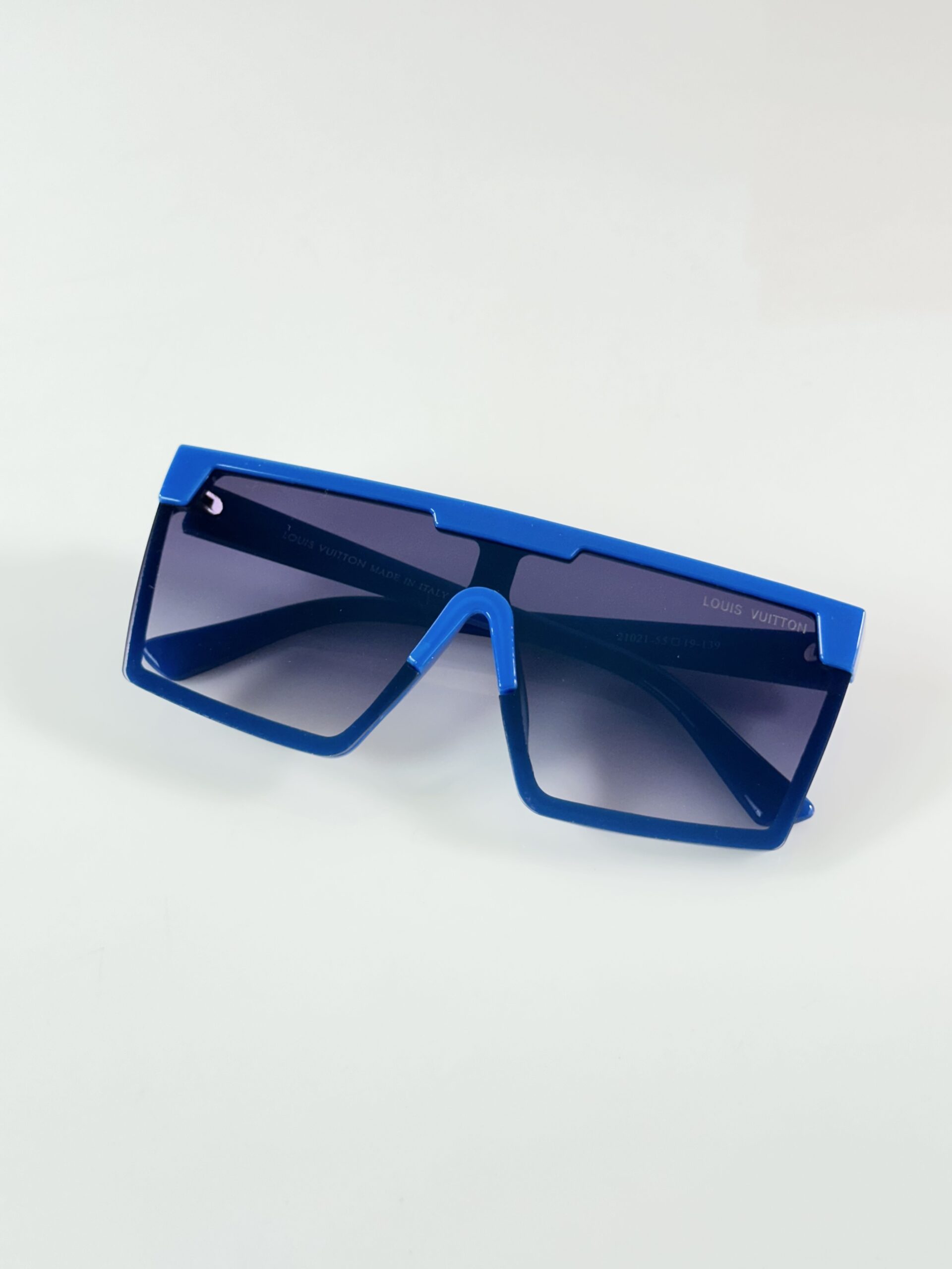 Louis_Vuitton_1021_Blue_Blue_Revo - Image 3