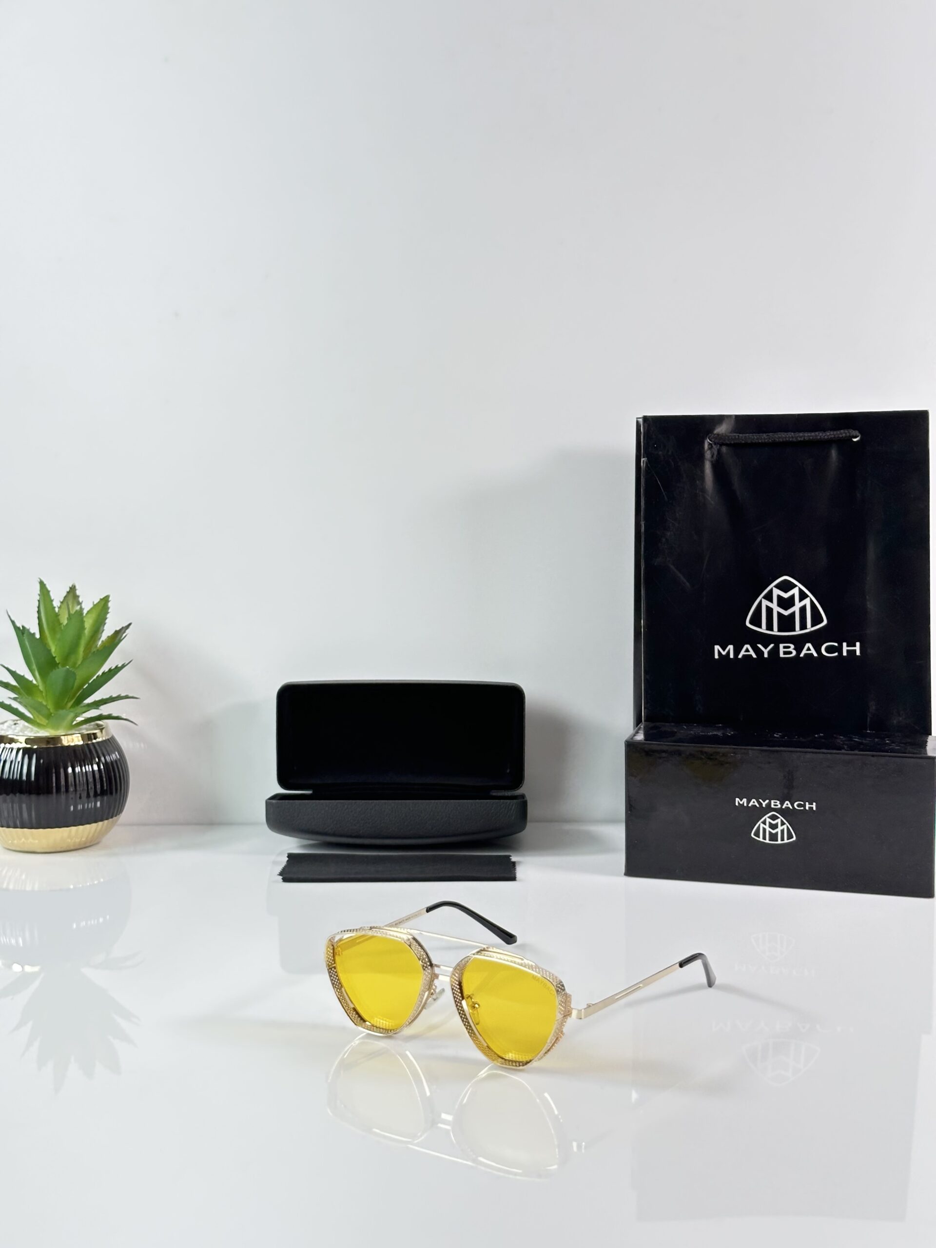Maybach 2171 Gold Yellow
