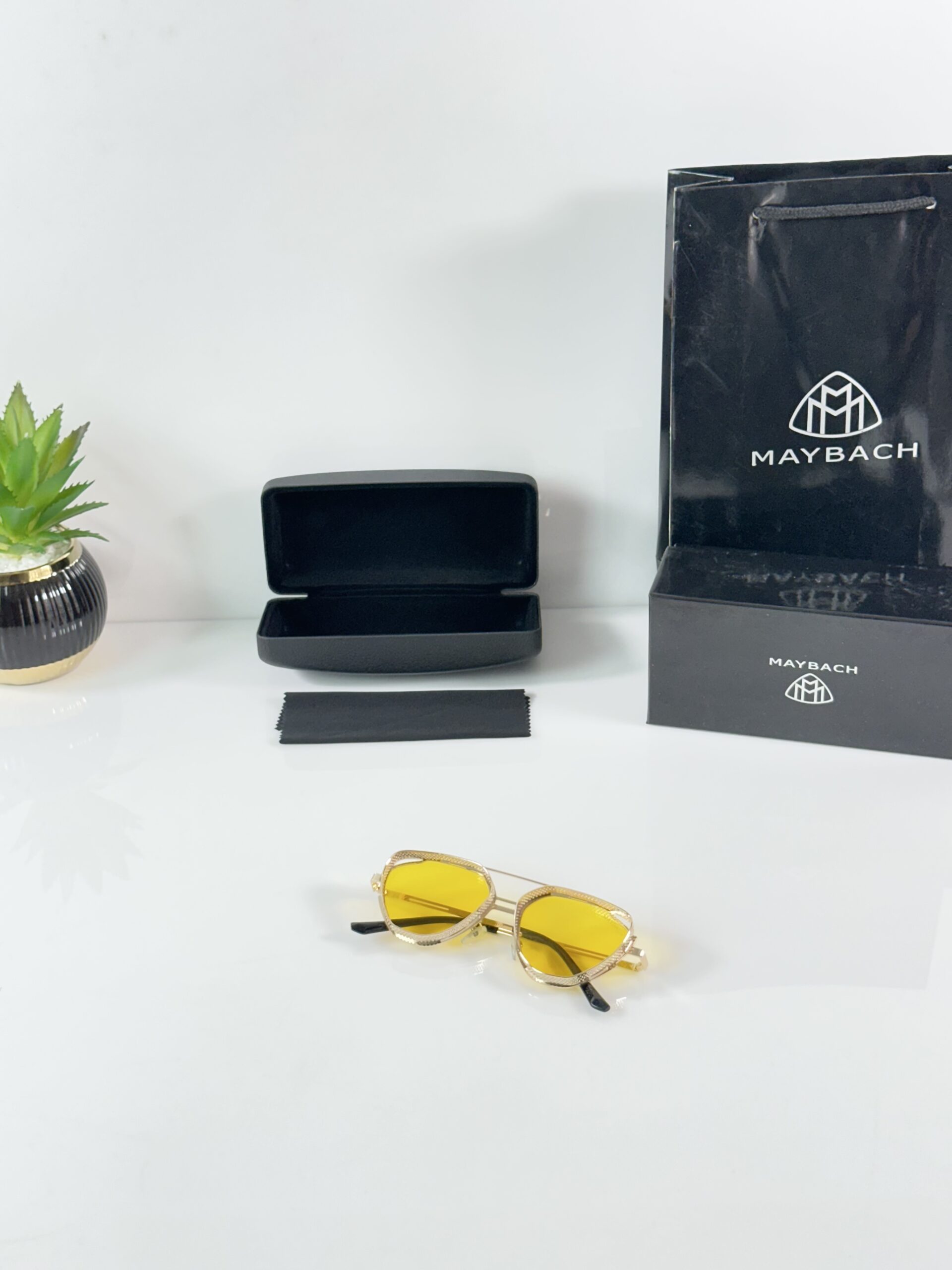 Maybach 2171 Gold Yellow - Image 4
