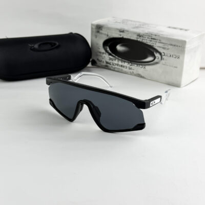 Oakley_ice_black_9280